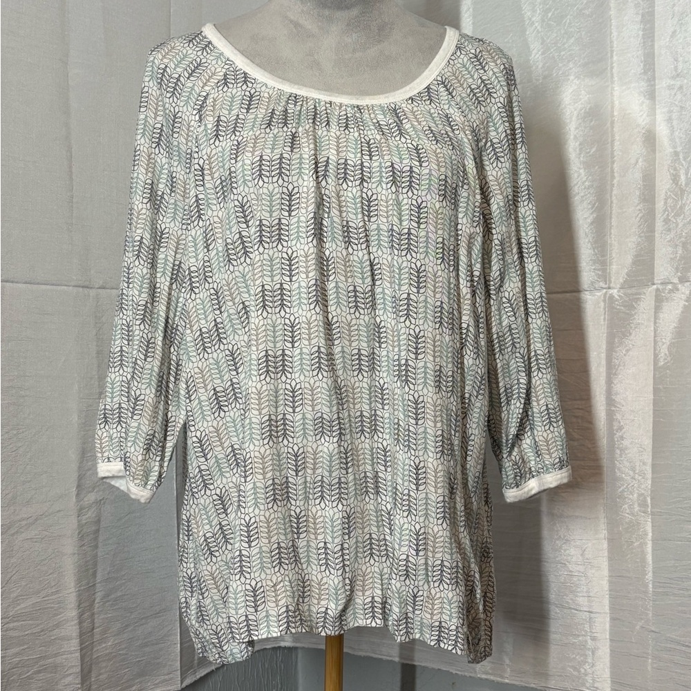 DE Collections Women’s Super Soft Multicolored Top Size XL